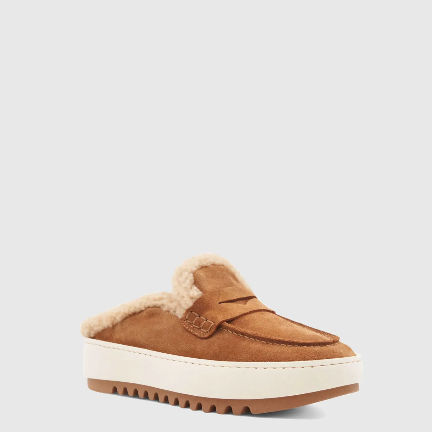 Flats*Aquatalia Amata Camel/camel