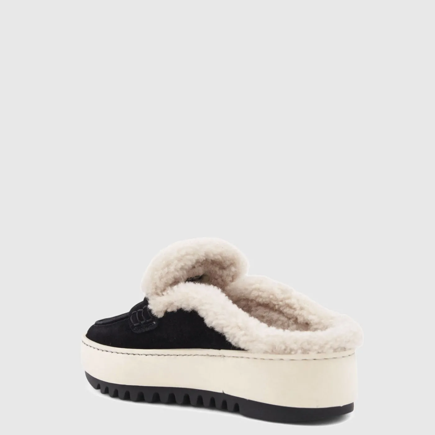Flats*Aquatalia Amata Black