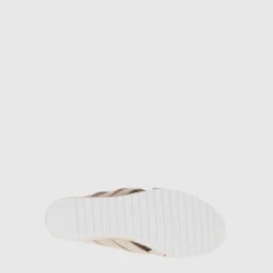Sandals*Aquatalia Aura Shell