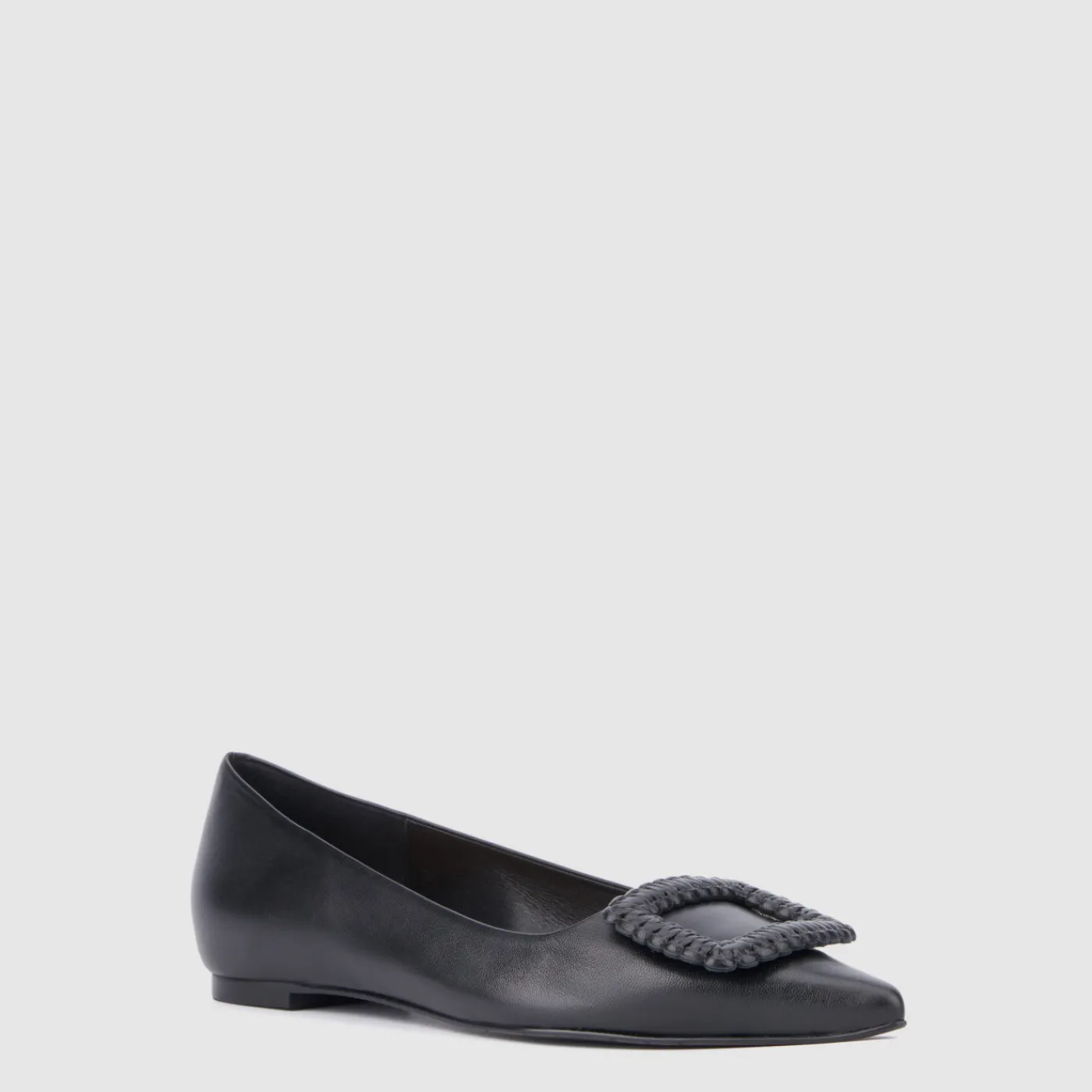 Flats*Aquatalia Jena Black