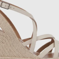 Heels|Sandals*Aquatalia Jenni Off white