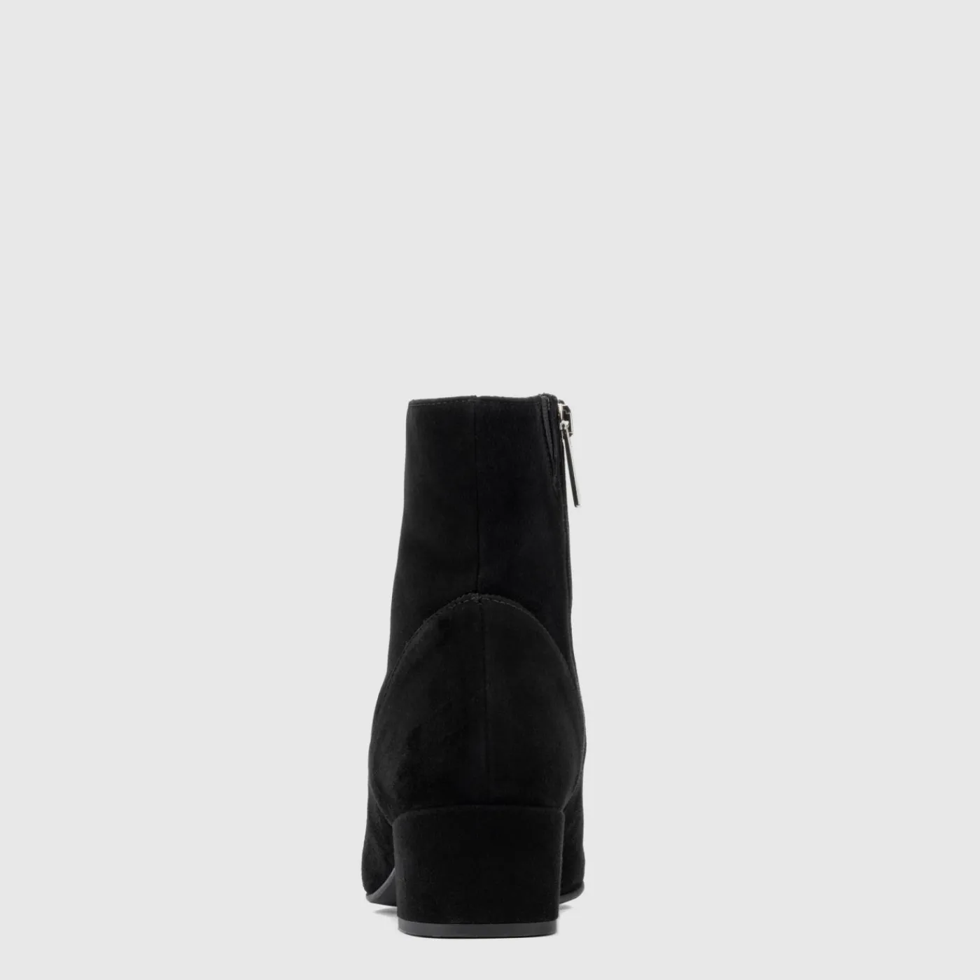 Boots*Aquatalia Larra Black