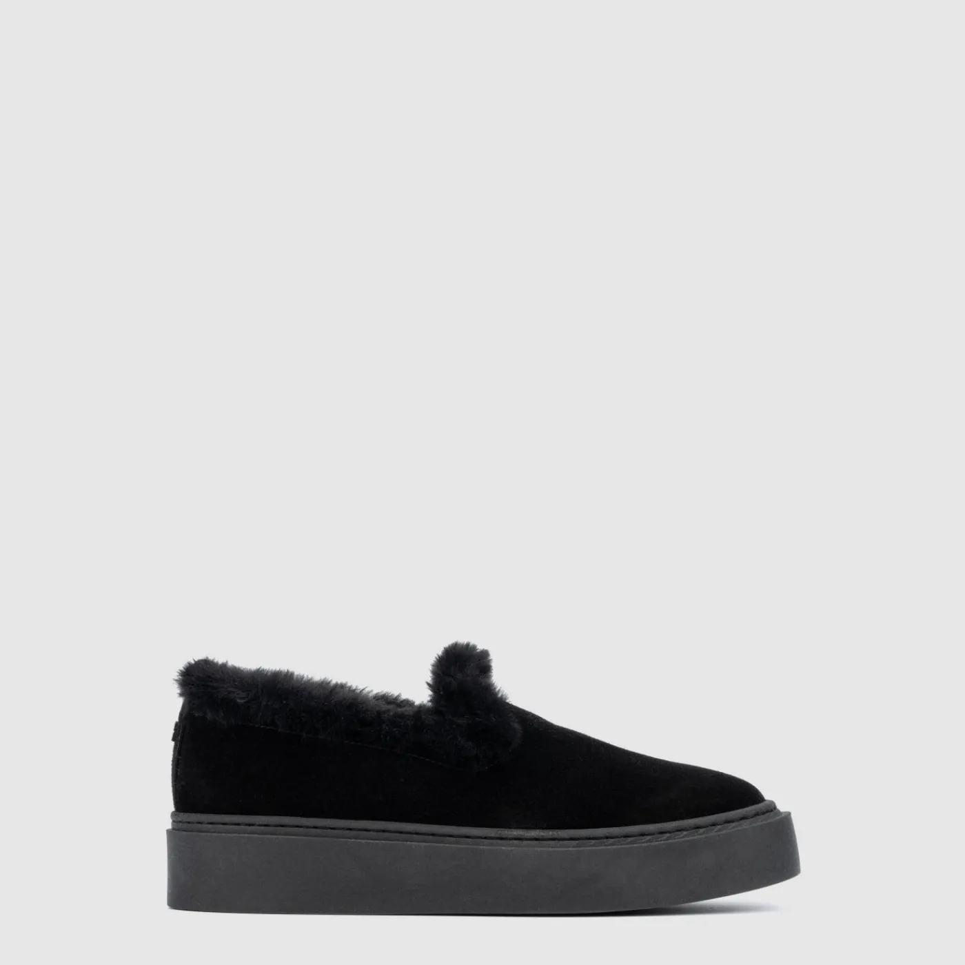 Flats*Aquatalia Letty Black