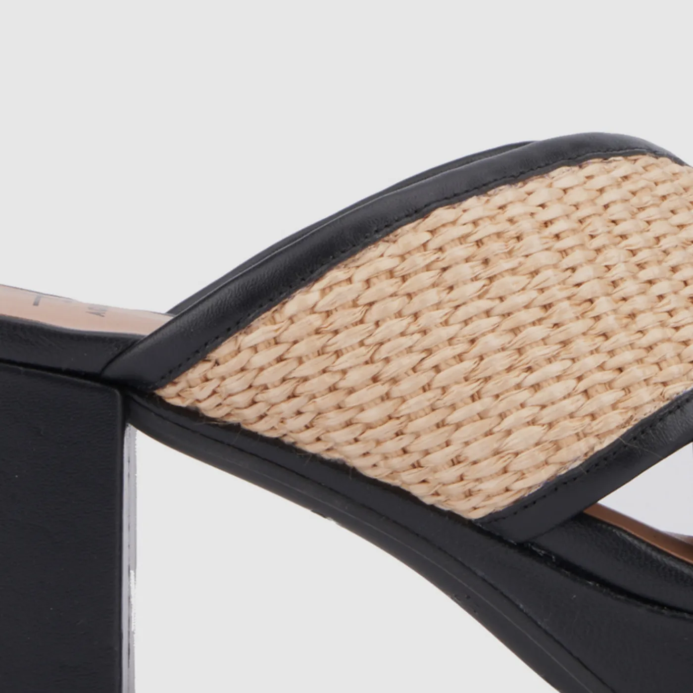 Heels|Sandals*Aquatalia Madyson Raffia black nappa