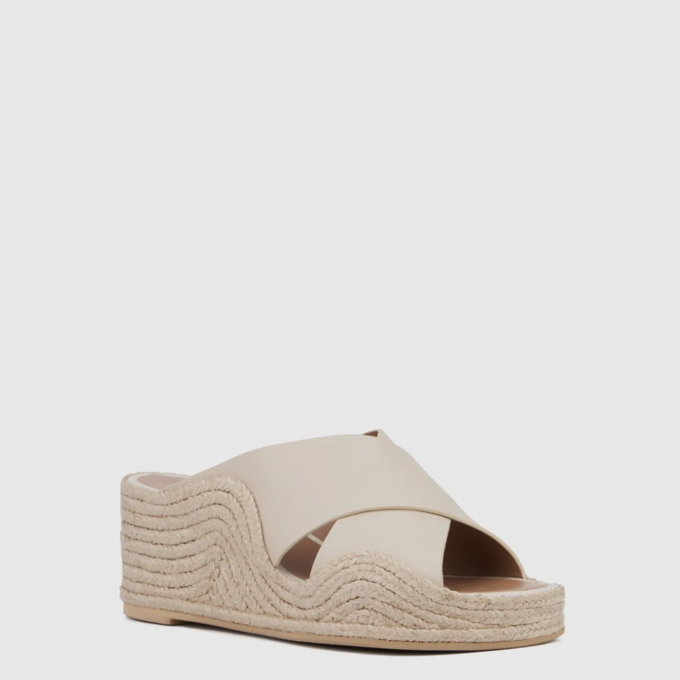 Sandals*Aquatalia Marina Soft beige