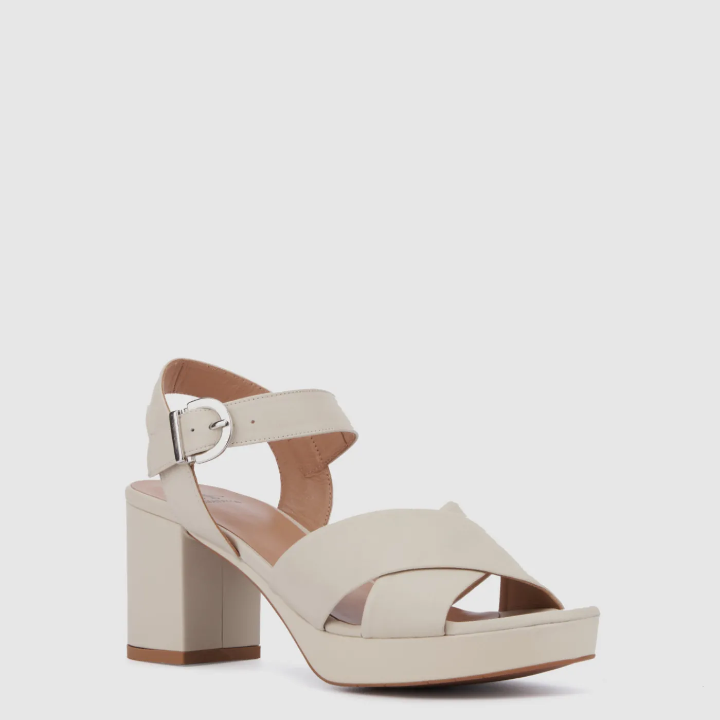 Heels|Sandals*Aquatalia Mianna Off white