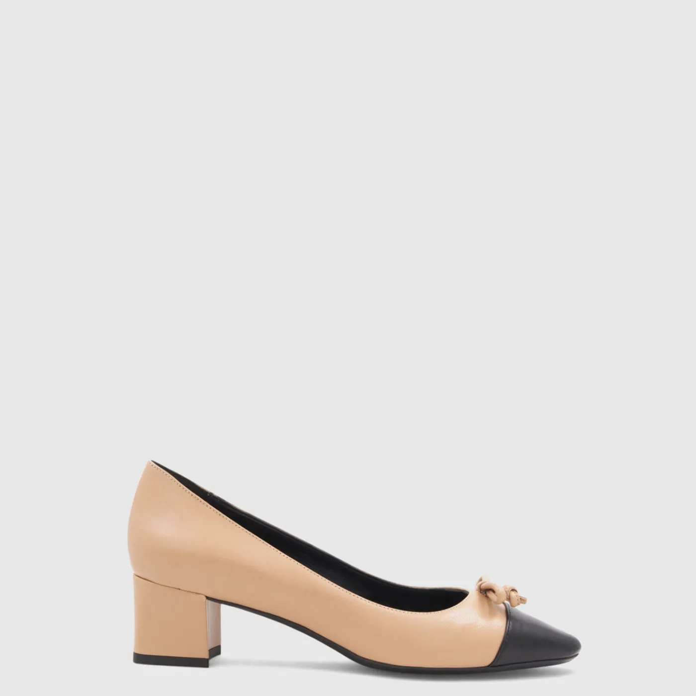 Heels*Aquatalia Palica Almond black