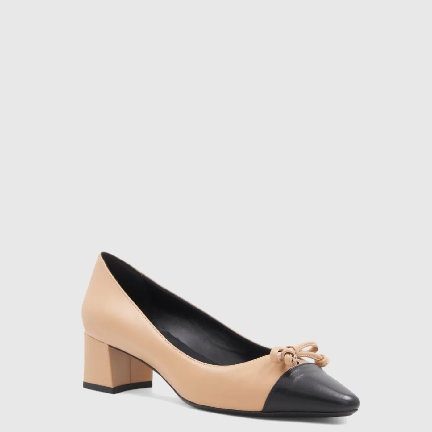 Heels*Aquatalia Palica Almond black