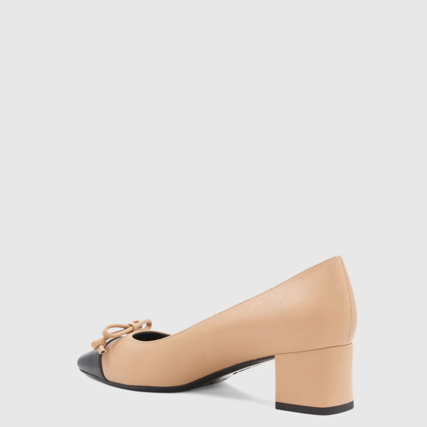 Heels*Aquatalia Palica Almond black