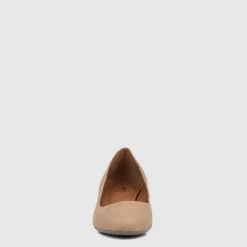 Heels*Aquatalia Pasha Champagne