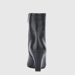 Boots*Aquatalia Pauletta Black