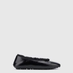 Flats*Aquatalia Qassidy Black