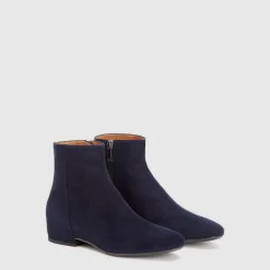 Boots*Aquatalia Ulyssa Navy