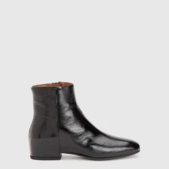 Boots*Aquatalia Ulyssa Black patent