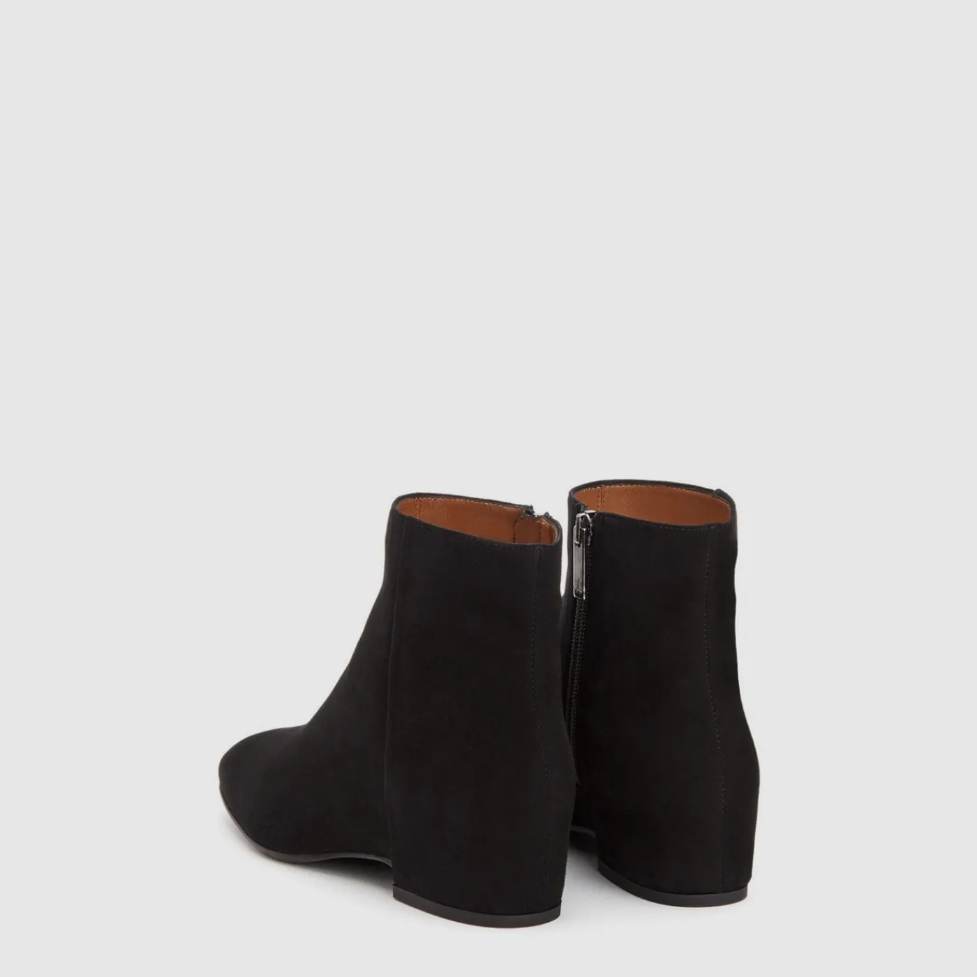 Boots*Aquatalia Ulyssa Black suede